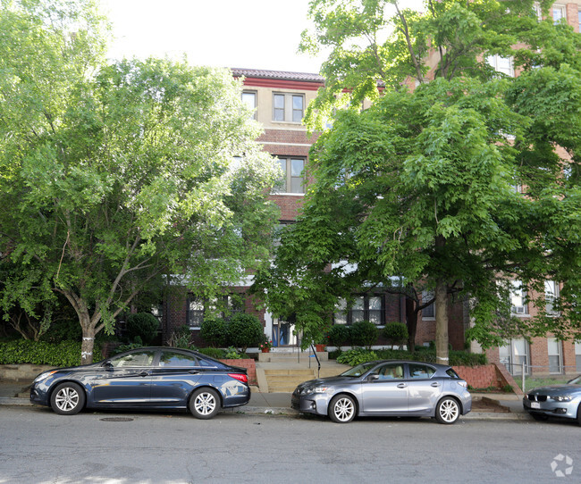 Foto del edificio - 1919 on 19th St NW