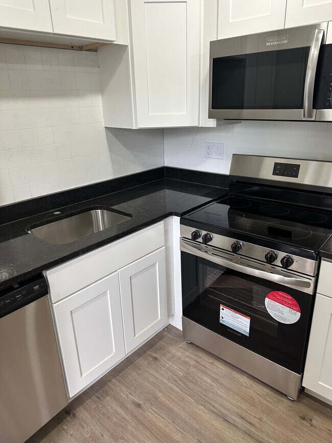 Foto del edificio - 1890 Broad St