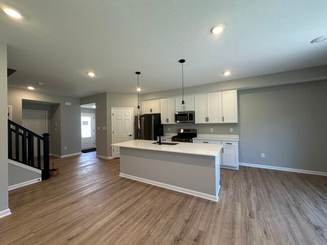 Building Photo - 17458 Ebling Trl