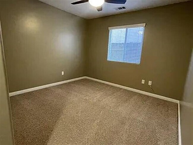 Building Photo - Bakersfield is here