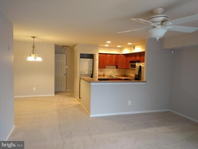 Foto del edificio - 66 Ramsgate Ct