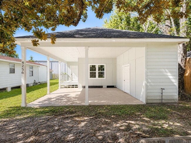 Building Photo - 4256 Ferrett St