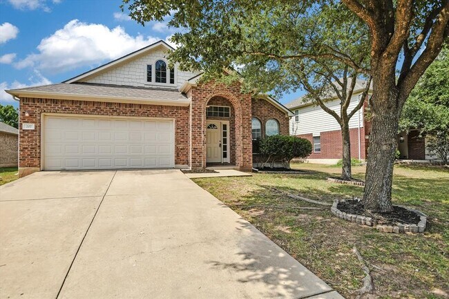Building Photo - 207 Hoot Owl Ln N