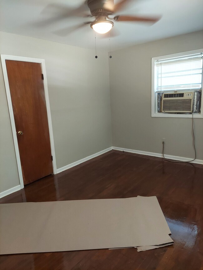 Foto del edificio - 245 Stafford St NW