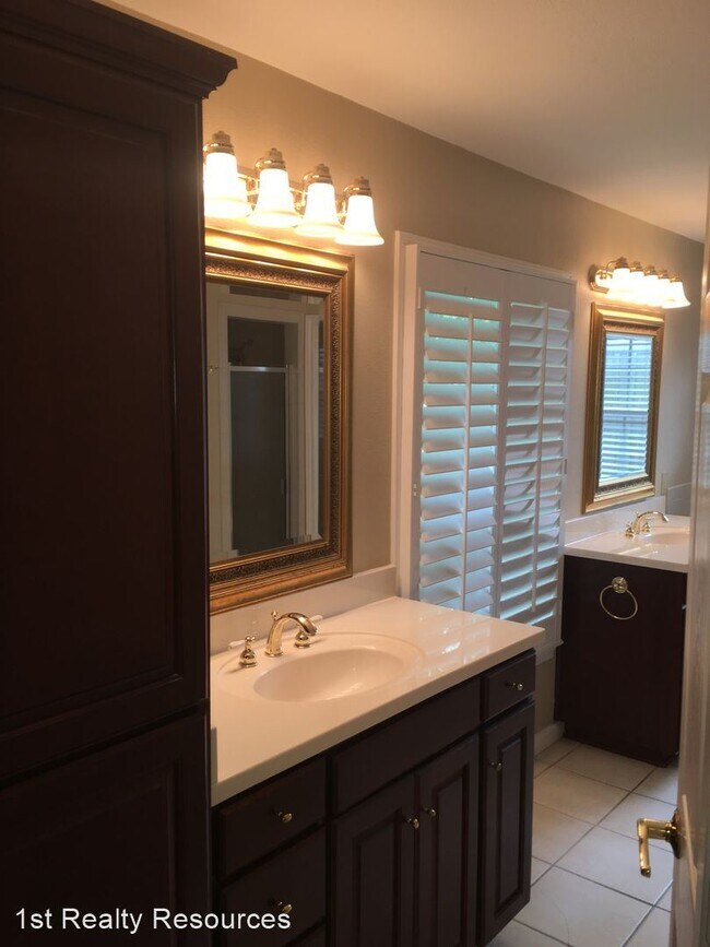 Foto del edificio - 3 br, 2 bath House - 2916 Fairfield Avenue