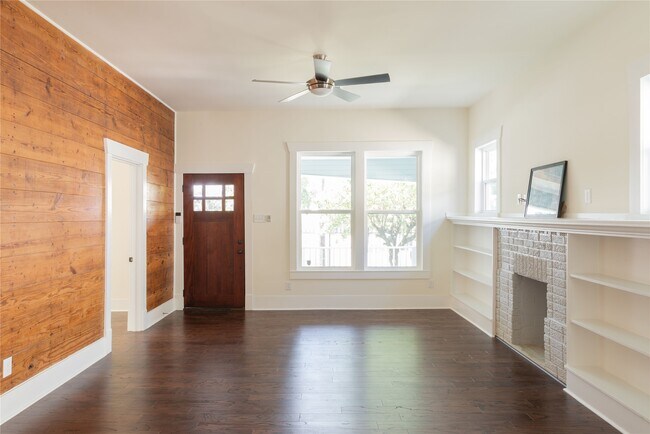 Foto del edificio - 1812 Everett St