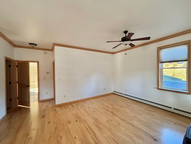 Foto del edificio - 1583 Clark Hill Rd