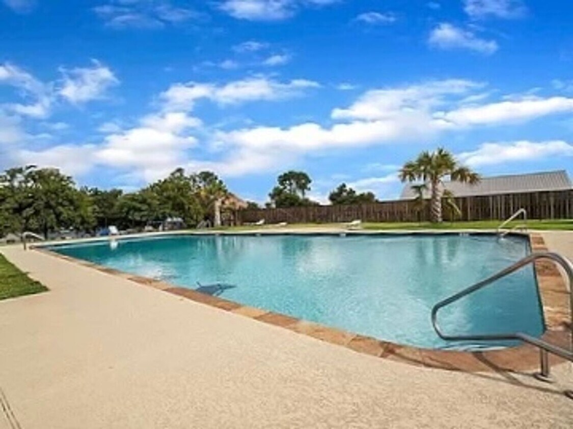 12922 Longstreet Rd, Willis, TX 77318 House Rental in Willis, TX