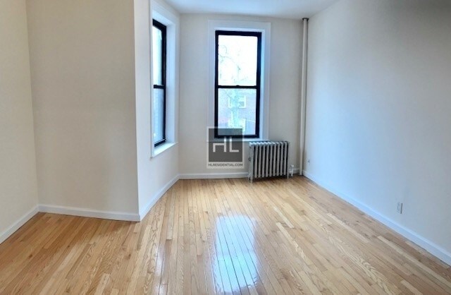 Building Photo - 48 STREET & Skillman Ave