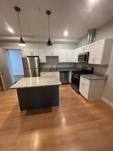 Building Photo - 816 Brayton Point Rd