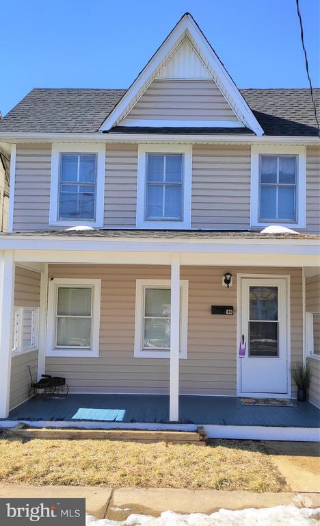 Building Photo - 433 Highland Ave