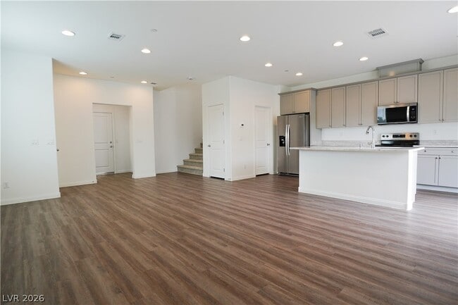Building Photo - 1478 Stellar Smt St