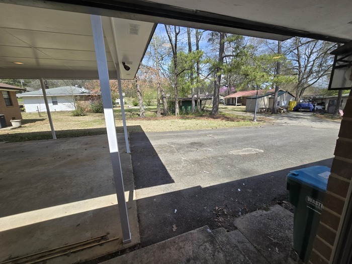 Carport Parking - 801 4th Ave E