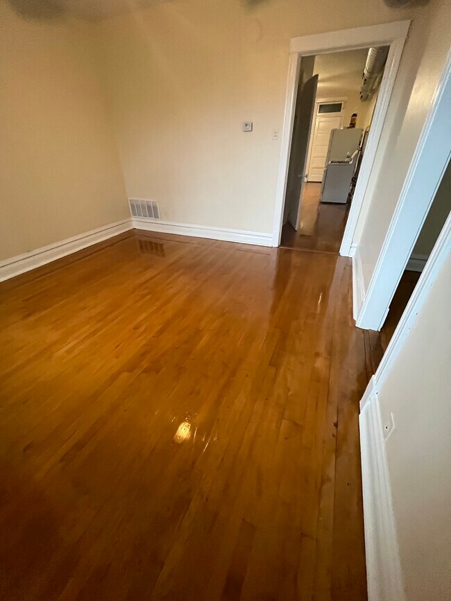 Foto del edificio - 2235 W Charleston St