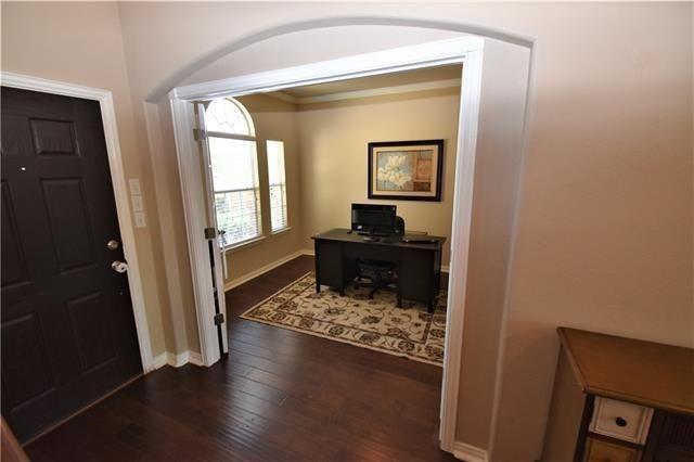 Building Photo - 6213 Crator Dr
