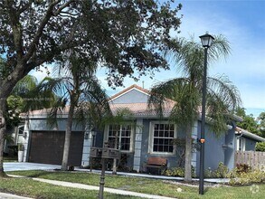 Building Photo - 1151 NW 130th Ave