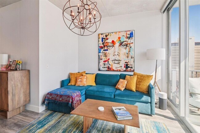 Foto del edificio - 777 N Ashley Dr