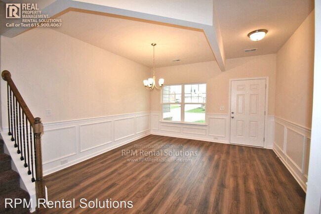Building Photo - 4 br, 2.5 bath House - 309 Petunia Drive