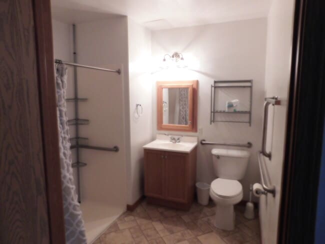 Building Photo - 400 Beaver St