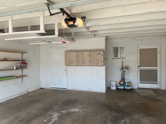 Foto del edificio - 3-bedroom 2 baths home