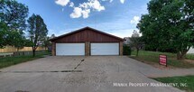 Foto principal - 1301 80th St