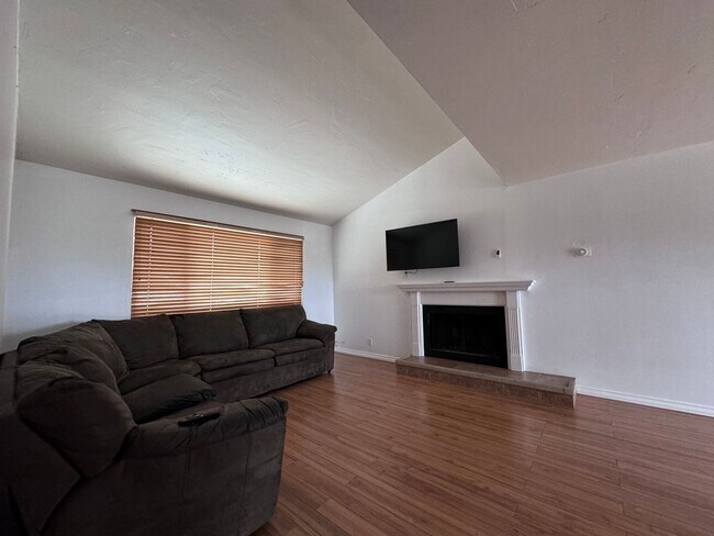 Building Photo - Single Story 3 bedroom house in Temecula