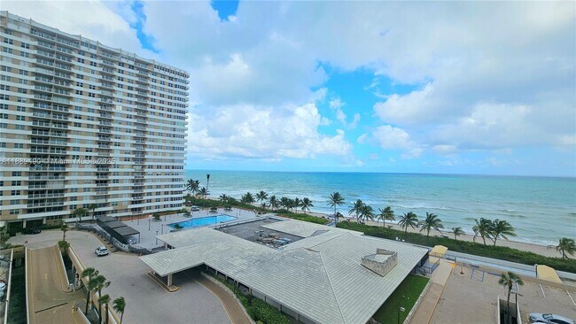Foto del edificio - 1980 S Ocean Dr