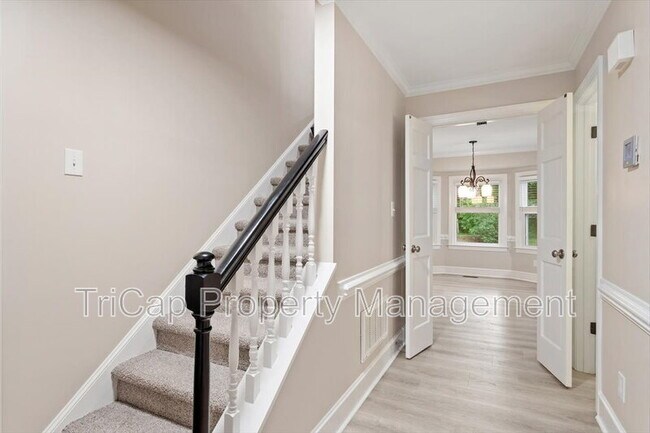 Foto del edificio - 7909 Kingsland Dr