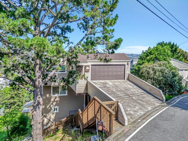 Foto del edificio - 1117 Humboldt Rd