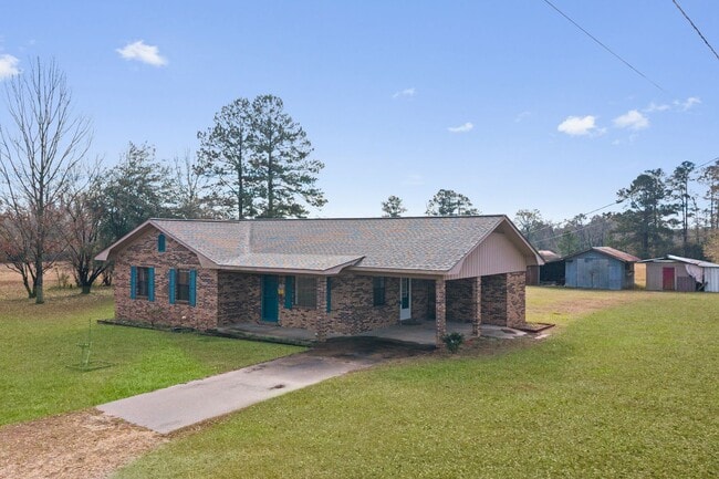 Foto del edificio - Country Living in Lucedale — Space, Privacy, & Optional Extra Land!