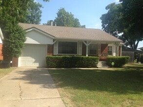 Building Photo - 3129 Nimitz Blvd
