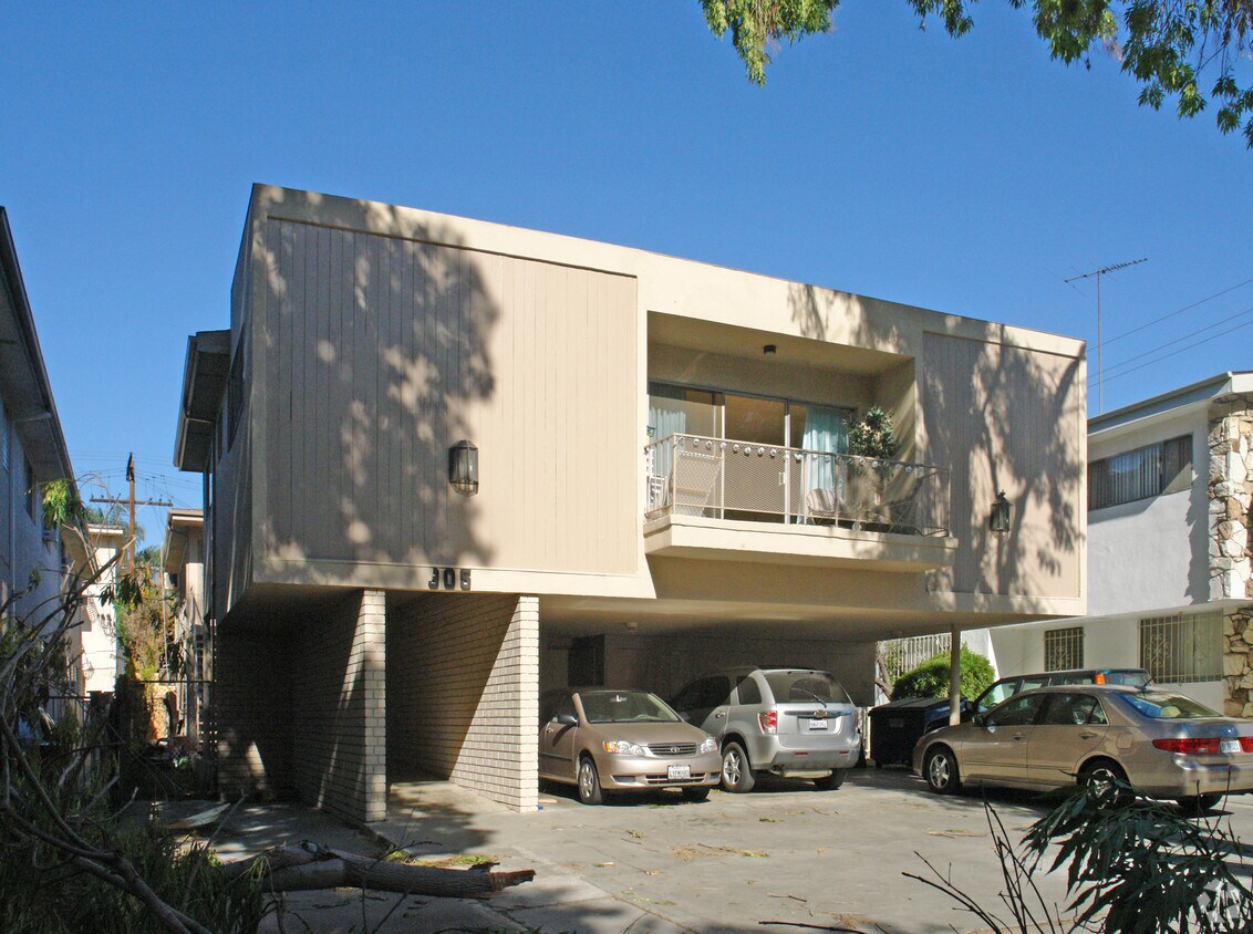 Foto del edificio - 905 S Bedford St