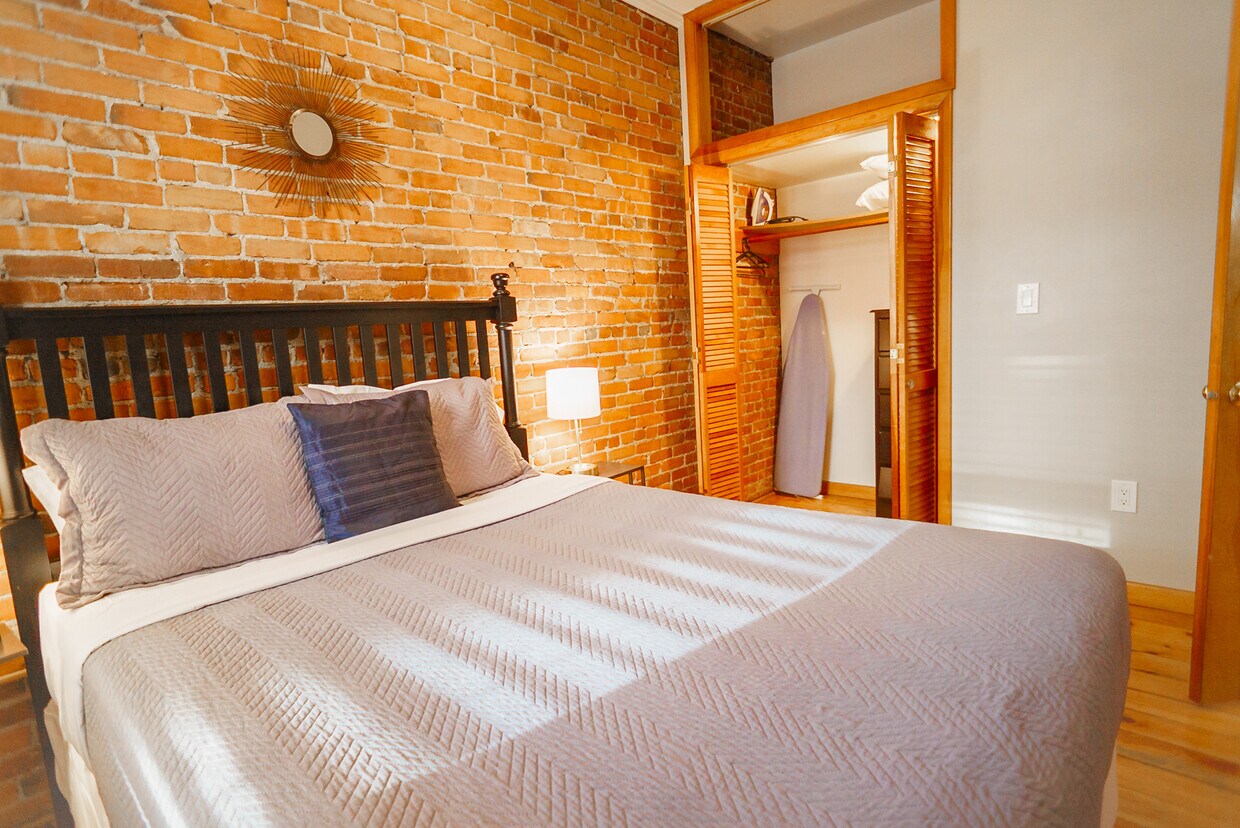 17 Garrison St Unit 1, Boston, MA 02116 Apartments in Boston, MA