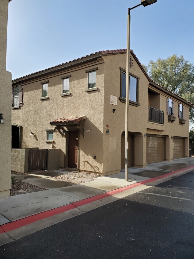 Primary Photo - 1250 S Rialto
