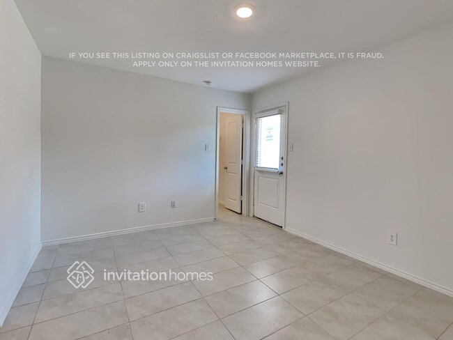 Building Photo - 3034 Wallace Wls Ct