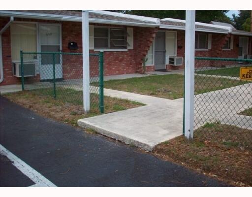 Building Photo - 5749 Indiana Ave