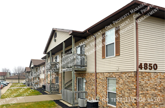 Foto del edificio - 4900 16th Ave SW