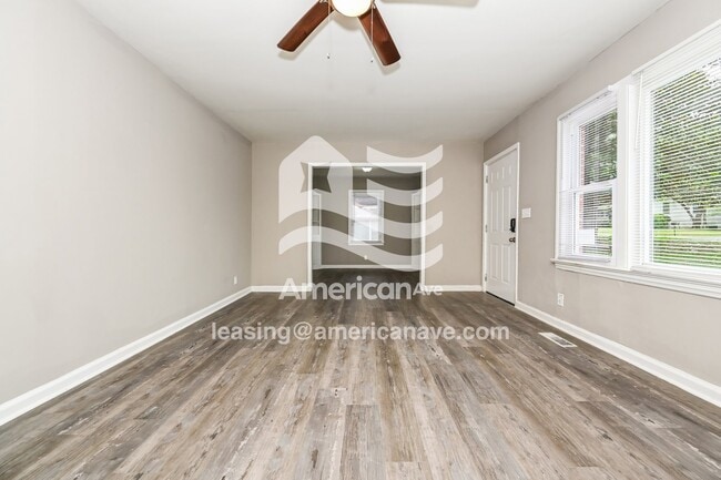 Building Photo - 531 Rogers Dr