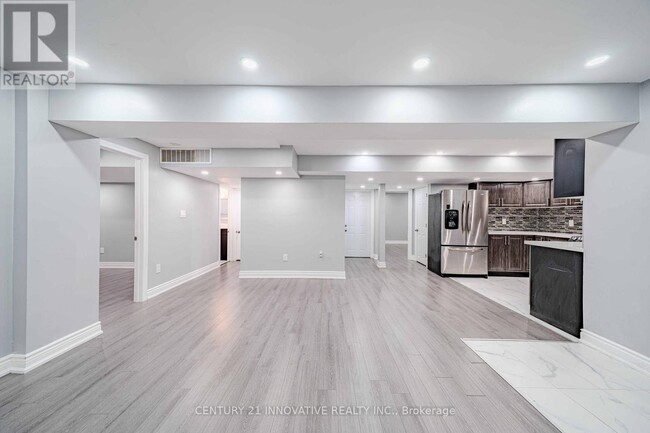 Building Photo - 20 Driscoll Dr