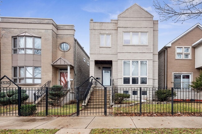 Building Photo - 4528 S St Lawrence Ave