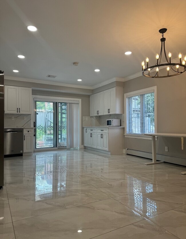 Photo - 200-01-201 26th Ave Townhome