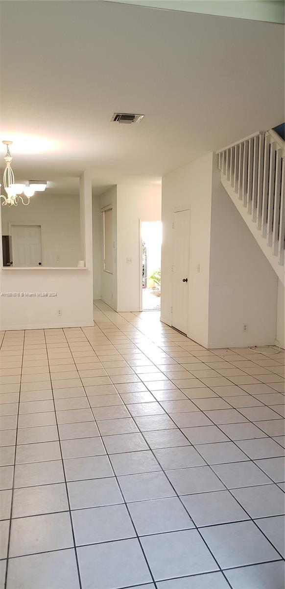 Foto del edificio - 4066 Timber Cove Ln