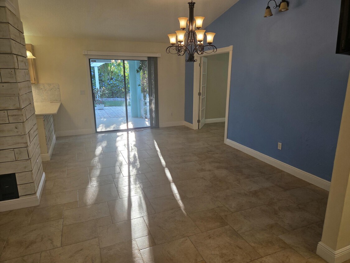 Foto principal - 142 Queens Ln
