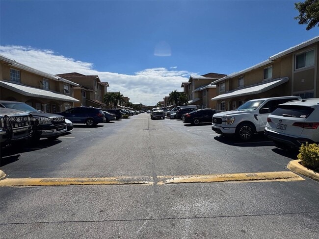 Foto del edificio - 3384 W 80th St