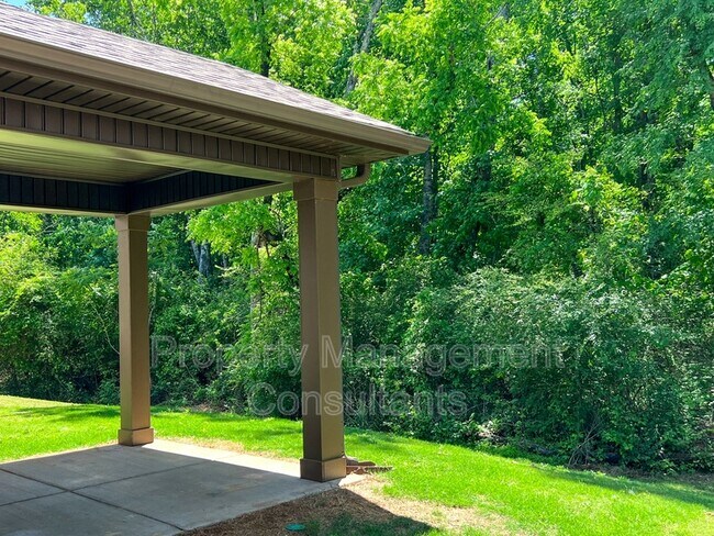 Foto del edificio - 27982 Chalmers Cir
