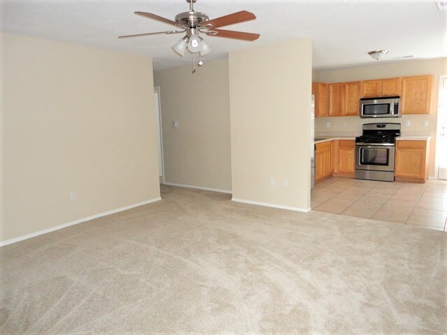 Foto del edificio - 4120 Cuba Rd NW