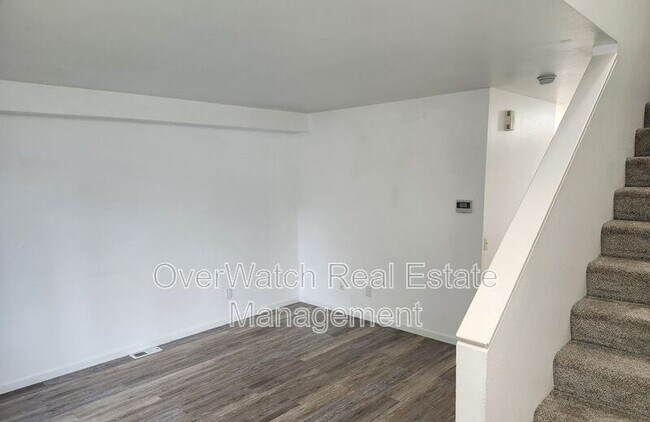 Foto del edificio - 9940 Grange Dr
