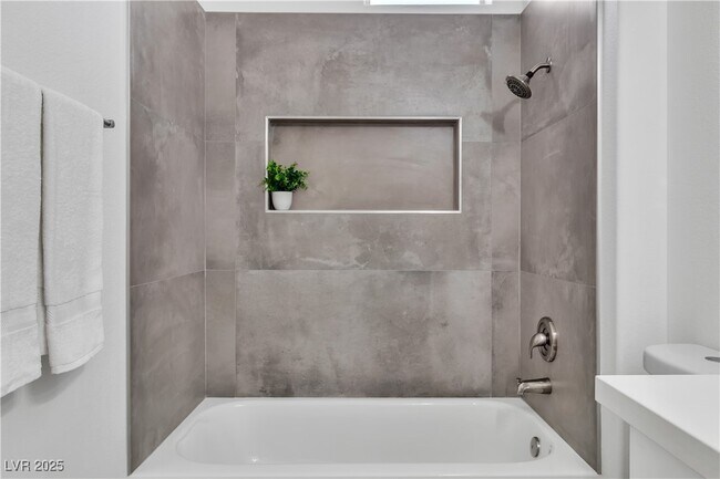 Foto del edificio - 10801 Clarion Ln