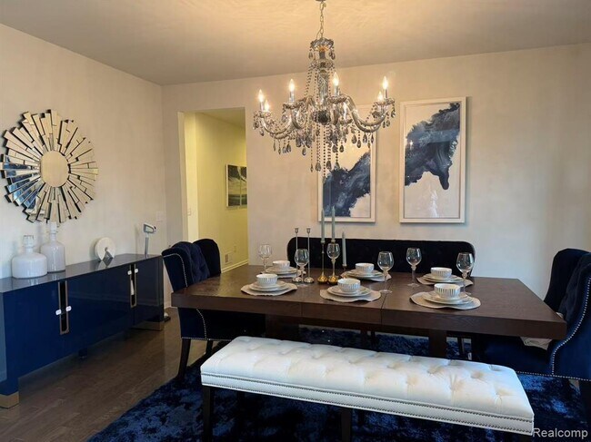 Foto del edificio - 5791 Northford