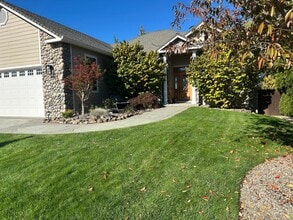 Building Photo - 599 Arrowhead Trail